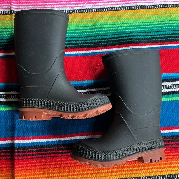 Canadian Tire Shoes Canadian Tire Rubber Boots Poshmark